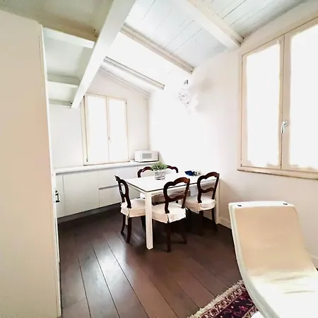 Comecasa Two-bedroom House On The Harbor Apartment Saint-Tropez