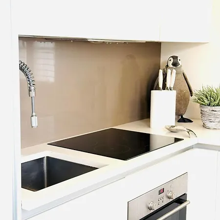 דירה Comecasa Two-bedroom House On The Harbor סן טרופז